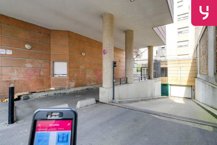 5 Ter Rue Jean Cottin 75018 Paris