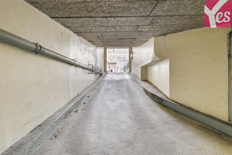 Foto 5 di Yespark