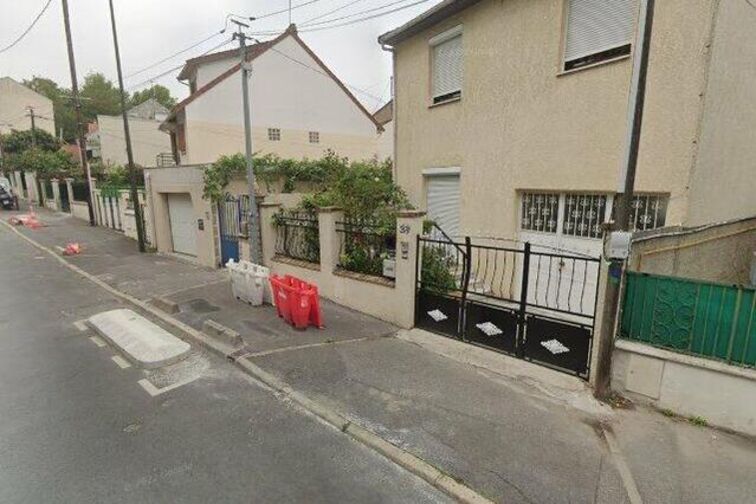 Location parking Stade Thibault rue Emile