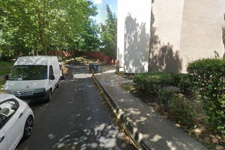 Location parking Les 10 arpents ocres Éragny, les Arpents Ocres