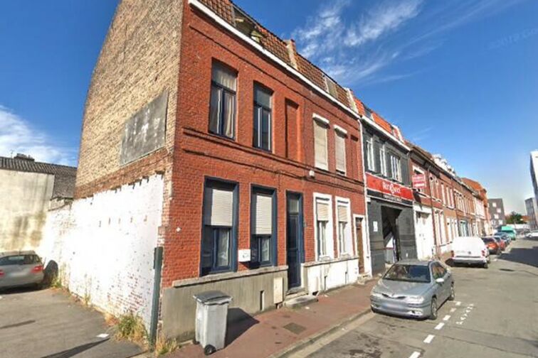 651 Avenue Des Nations Unies 59100 Roubaix