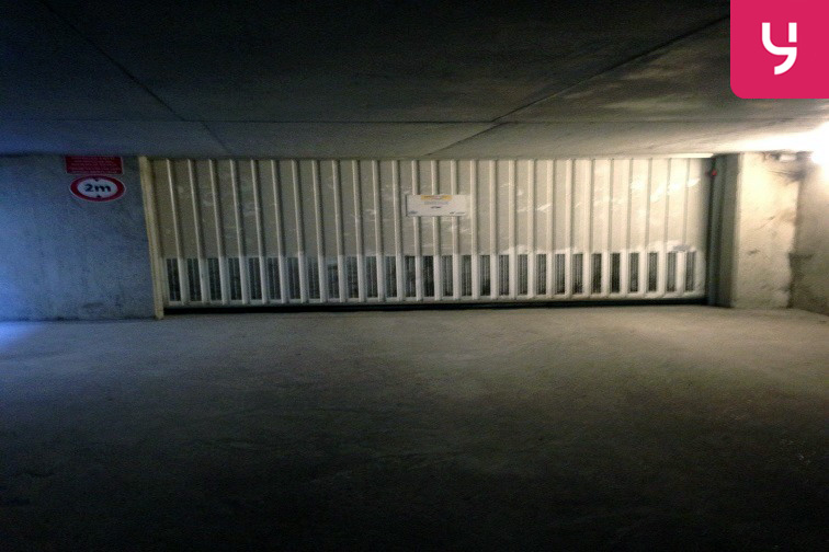 location parking Annam