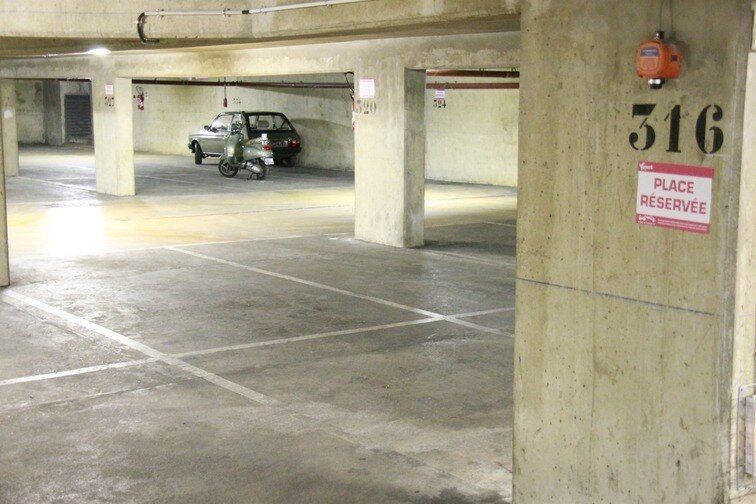 65 Rue De La Grange Aux Belles 75010 Paris Location parking / garage Colonel Fabien, rue de la Grange-aux-Belles