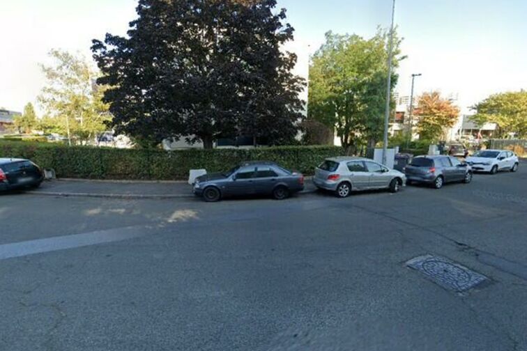 Location parking / garage [id=6202] 16 RUE DE VALENTON - Maisons-Alfort