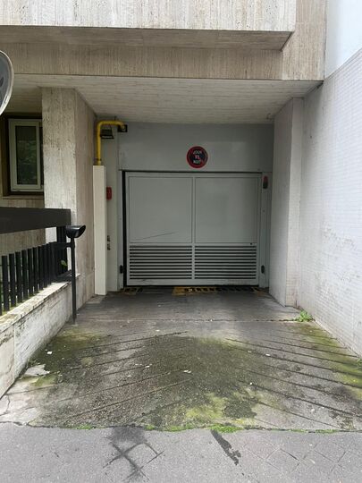 parking image